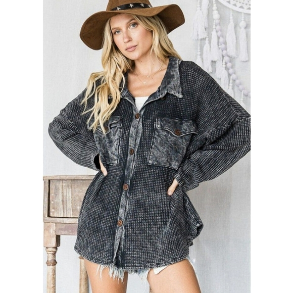 BUCKETLIST Tops - Bucketlist Waffle Knit Oversized Top